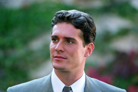 Mark Umbers – From Oxford Scholar to Acclaimed Actor